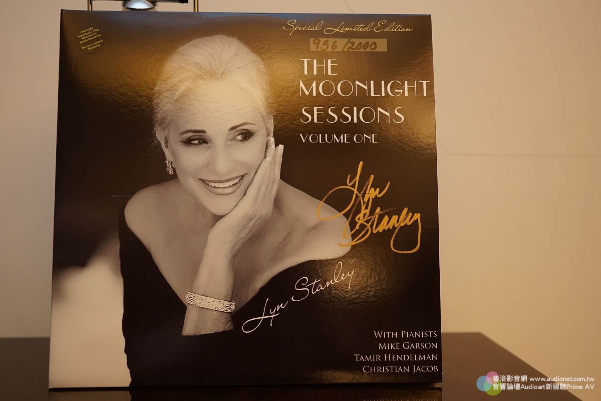 Lyn Stanley The Moonlight Sessions Volume One黑膠