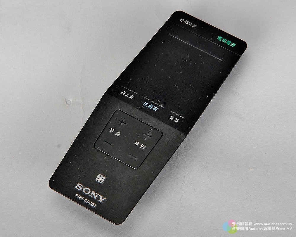 SONY W950B_003.jpg