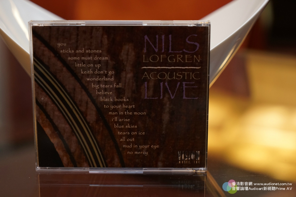 Nils Lofgren Acoustic Live SACD版