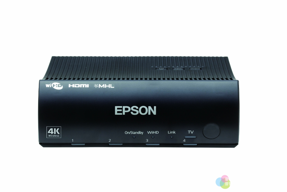 Epson EH-TW8300W  以高階Full HD的預算、擁有高性能4K投影機