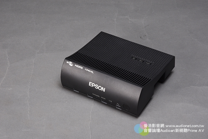 Epson EH-TW6700W 投影機 評測：擺脫線材牽絆的Full HD高階機