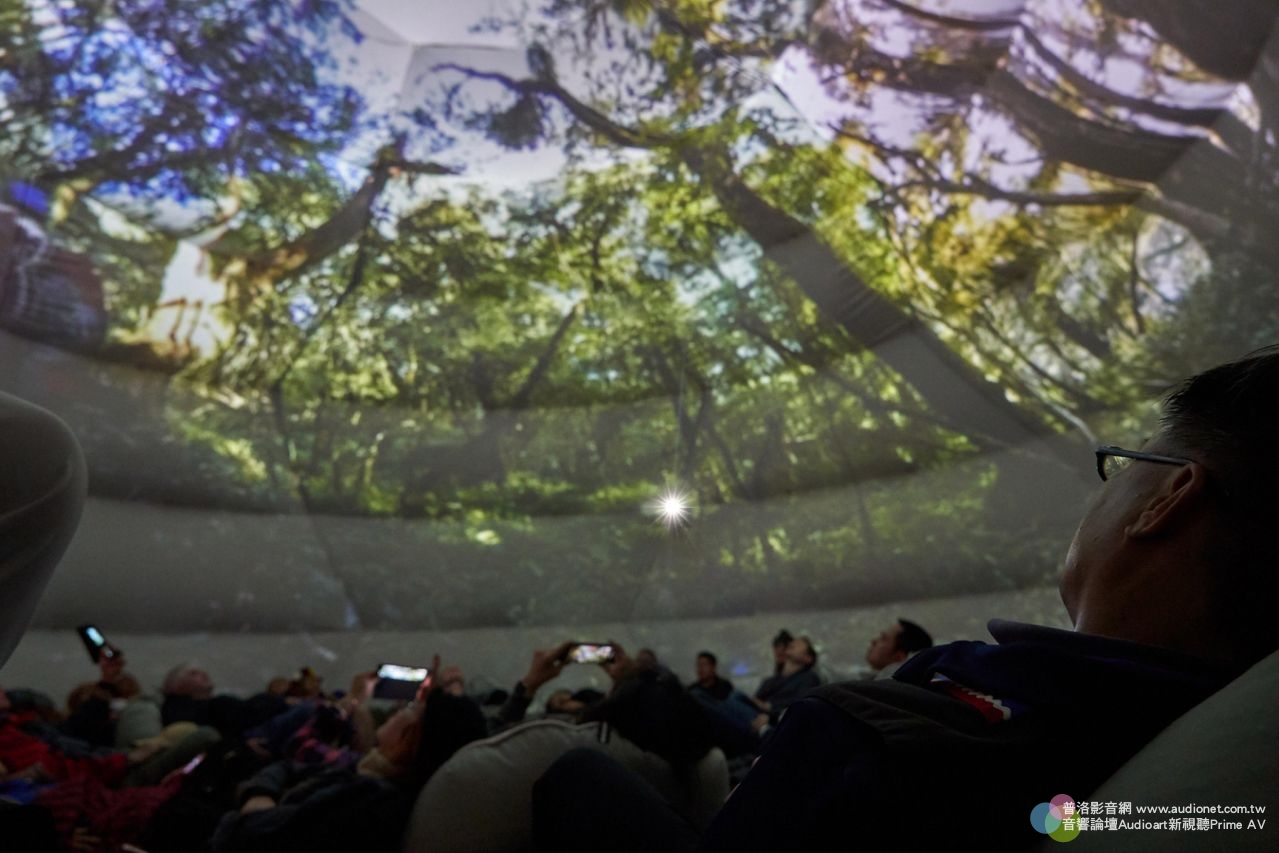 ViewSonic 打造亞洲第一360度全穹頂森林星空