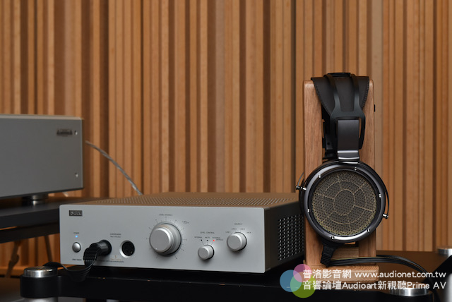 STAX SR-X9000世界第一的旗艦靜電耳機，正式進駐音悅展示！