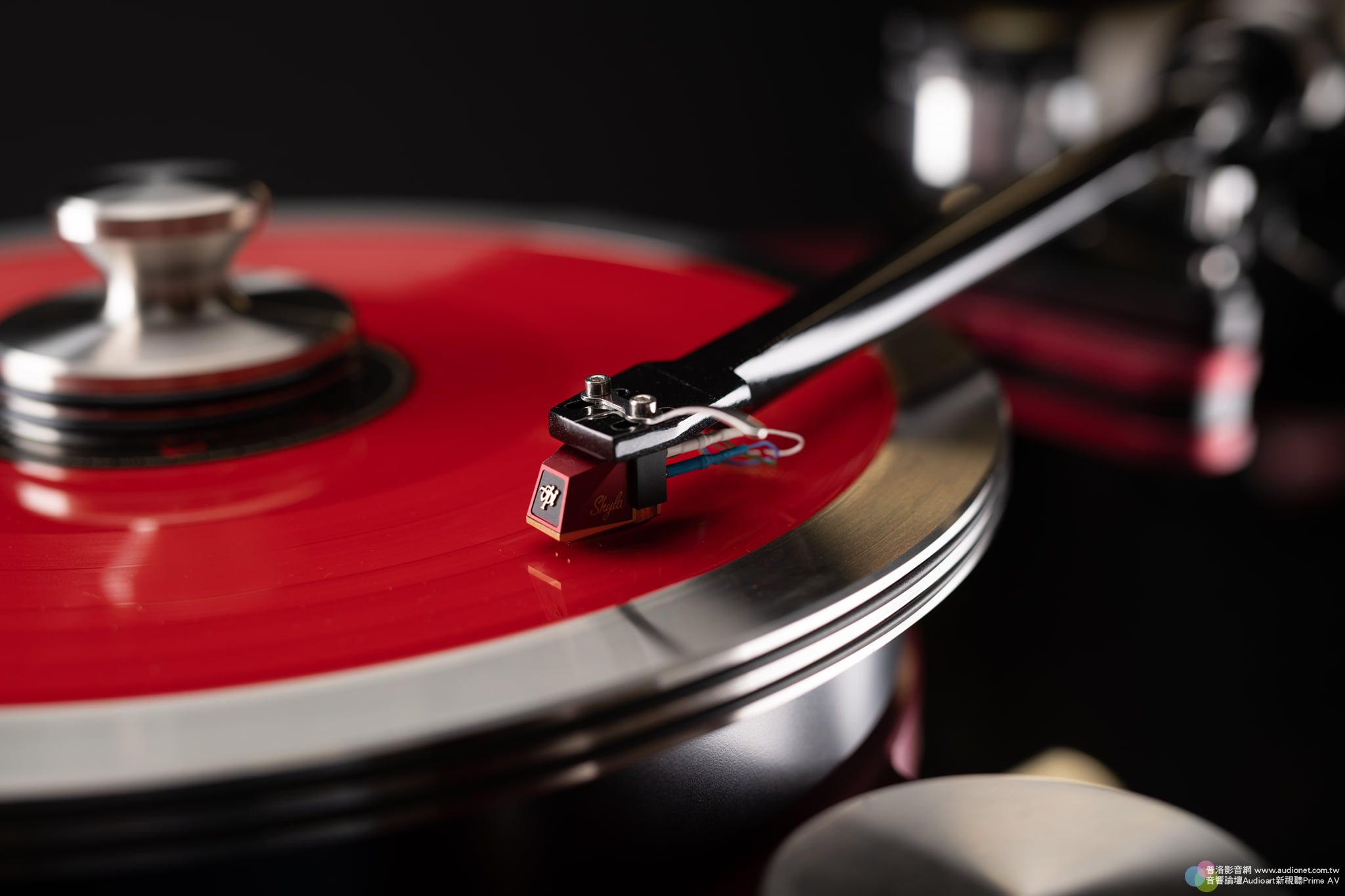 VPI推出Vanquish 40周年紀念旗艦黑膠唱盤